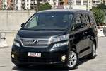 Toyota
Alphard