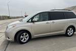 Toyota
Sienna